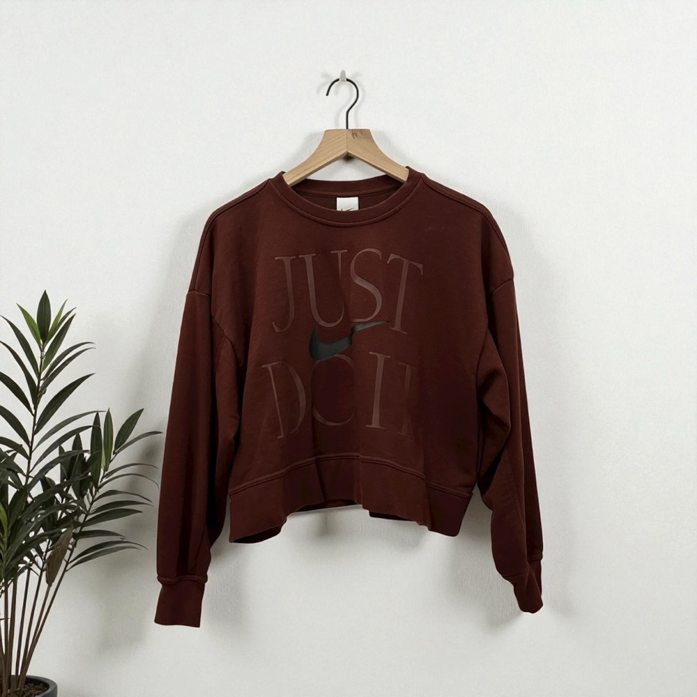 Nike Women’s Brown Cotton Dri-Fit Cropped Crewne Sweatshirt Size M - Picture 1 of 8